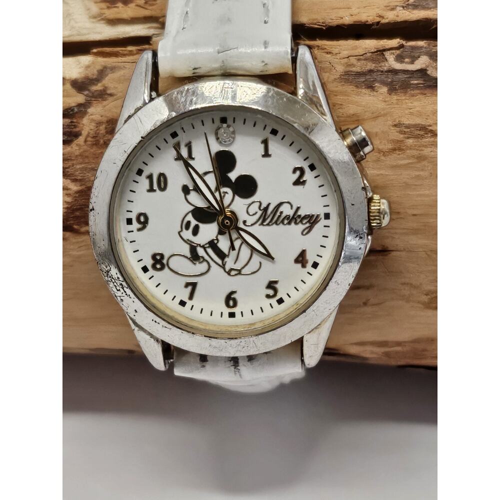 Ladies Disney Mickey MCK156 Plays Music Quartz Analog Watch New Battery Working